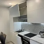 Butas Central Apartment *