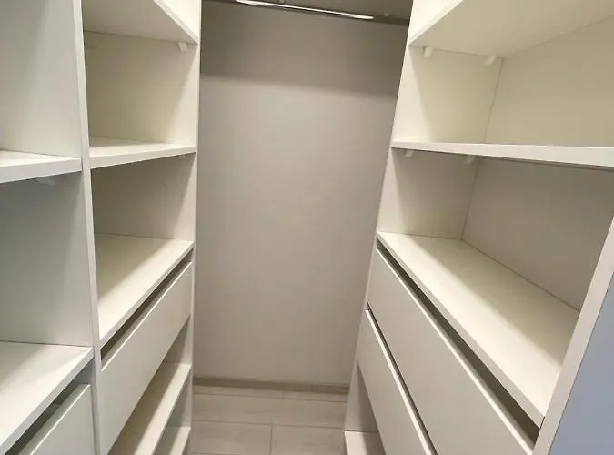 Central Apartment Апартаменти *