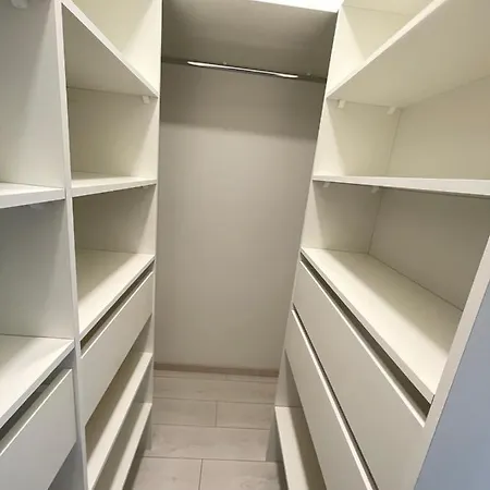 Central Apartment Butas *